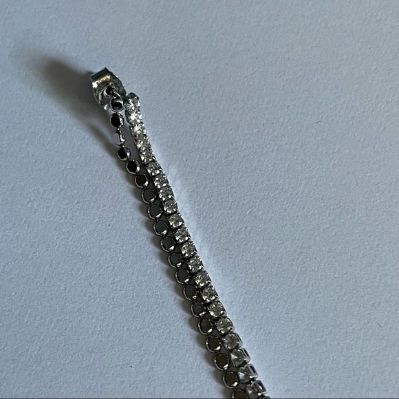 Long Rhinestone Silver Drop Dangle Earrings - Picture 3 of 3